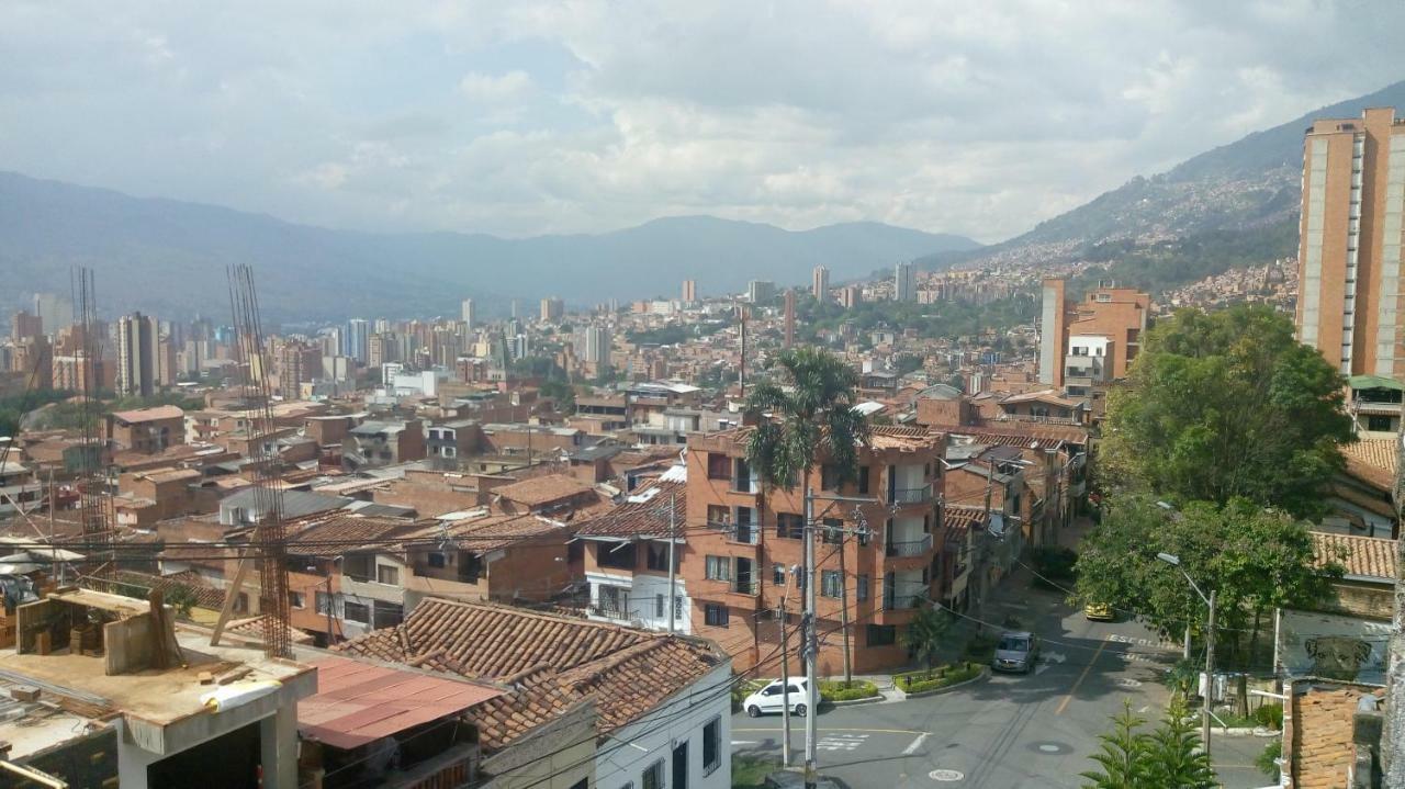 Habitacion Cerca Al Centro Medellin Luaran gambar